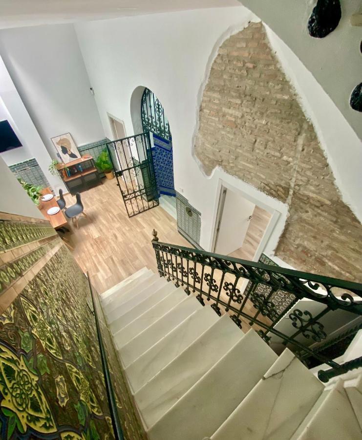 סביליה Triana Riverside Guesthouse מראה חיצוני תמונה