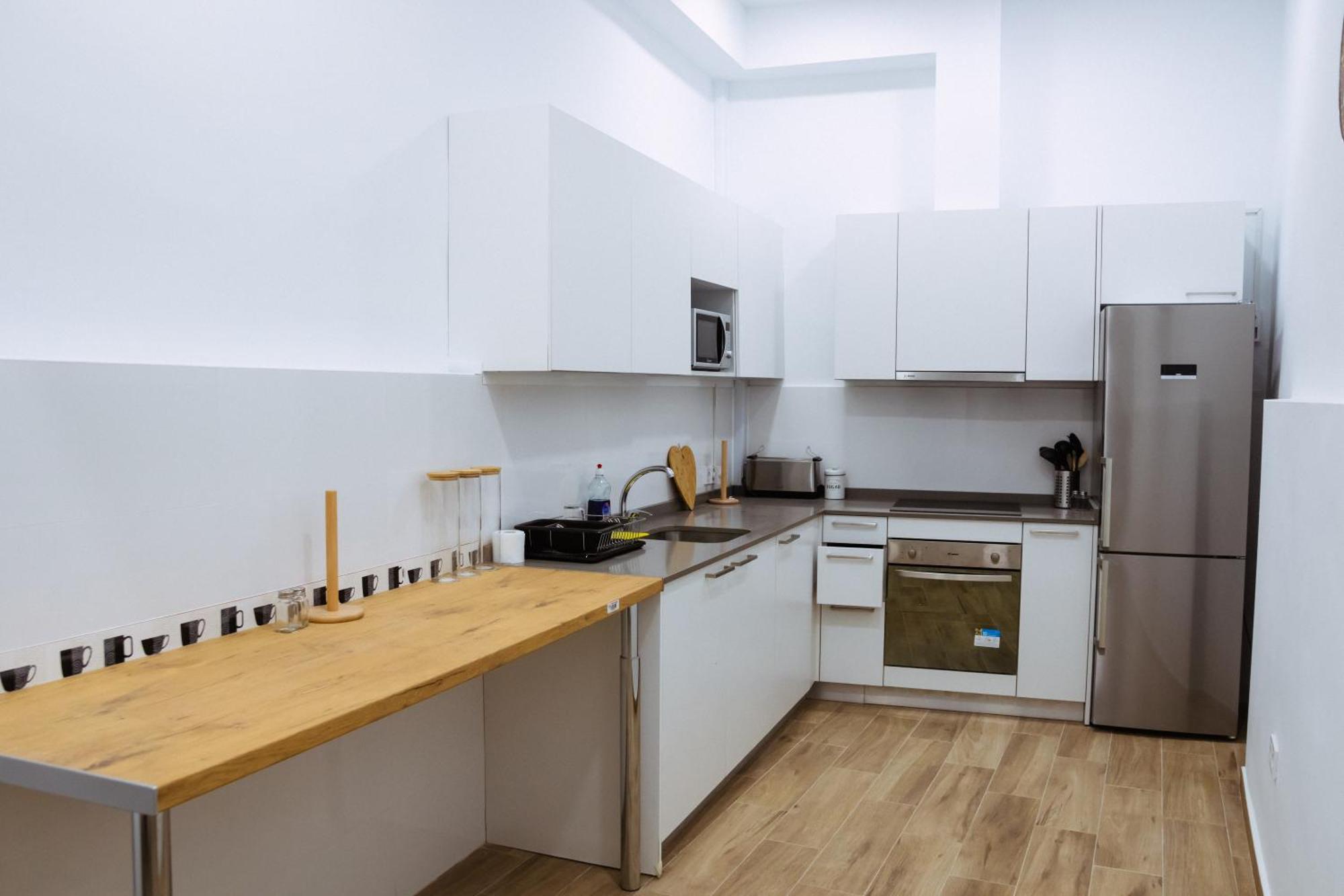 סביליה Triana Riverside Guesthouse מראה חיצוני תמונה