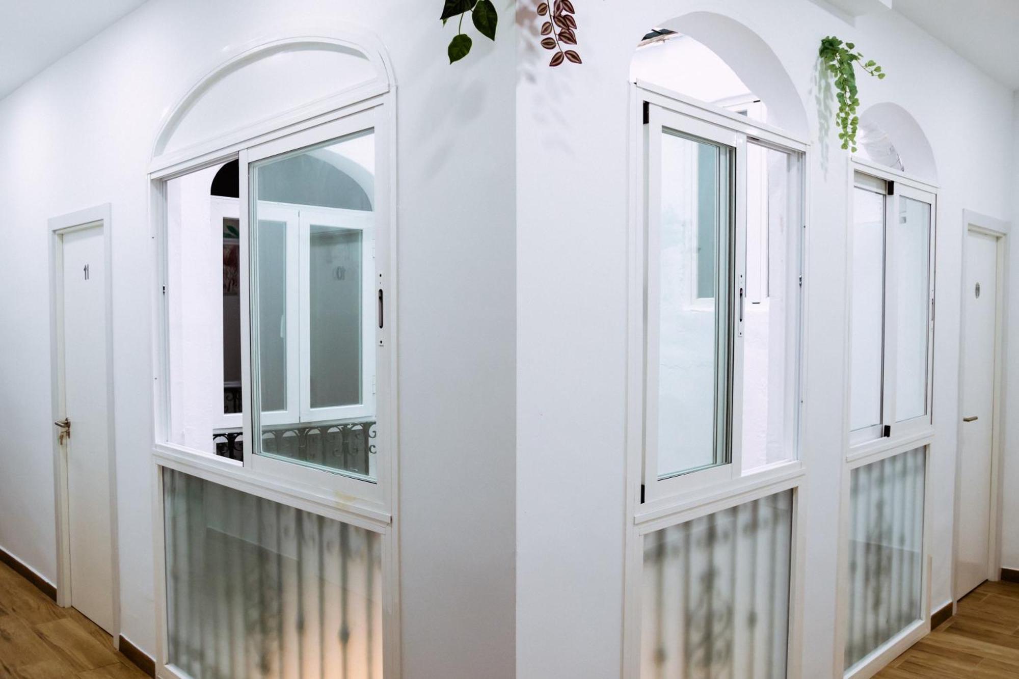 סביליה Triana Riverside Guesthouse מראה חיצוני תמונה